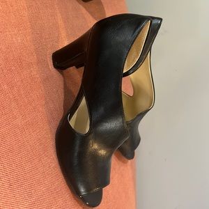 Life stride heels